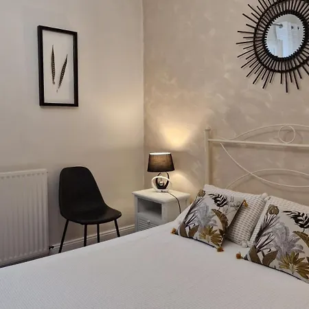 Domaine Des Oliviers Avec Piscine A