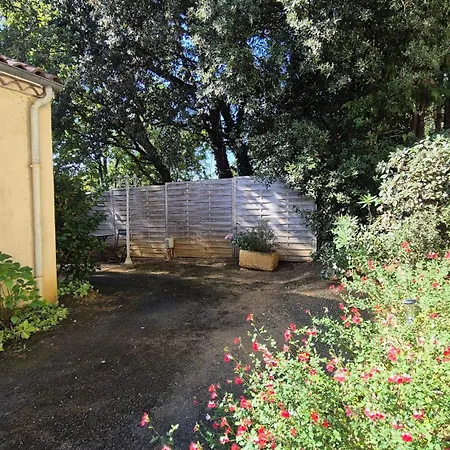 Domaine Des Oliviers Avec Piscine A